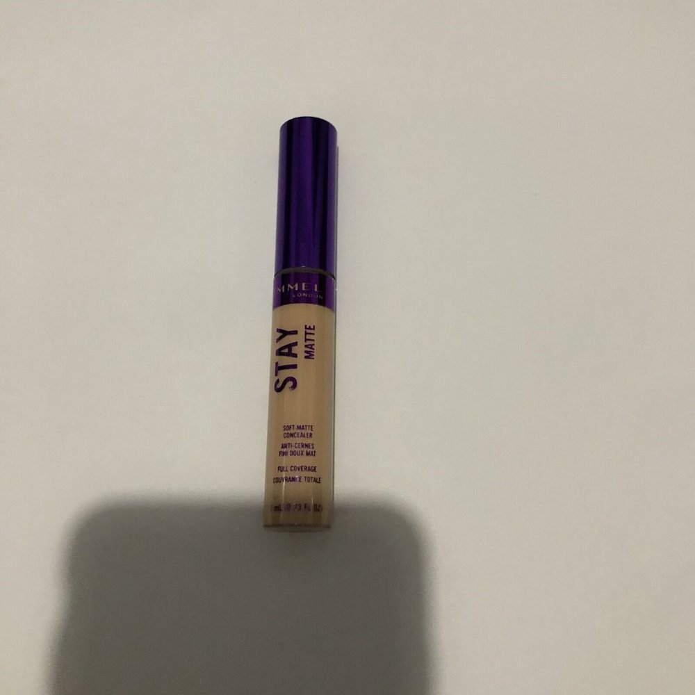 Rimmel Stay Matte Concealer, Ivory creamy all day wear 0.23oz - Picture 3 of 4